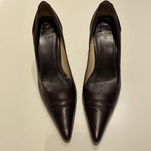 Gucci vintage chocolate brown leather pump pointed toe size 9B Tom Ford era